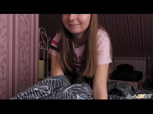 ❤️ Blondie sûget har BFF's djip en krijt cum yn 'e mûle ❤❌ Slutsen op fy.risegame.top ☑